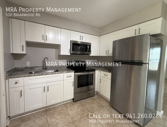 Photo - 510 Briarwood Rd
