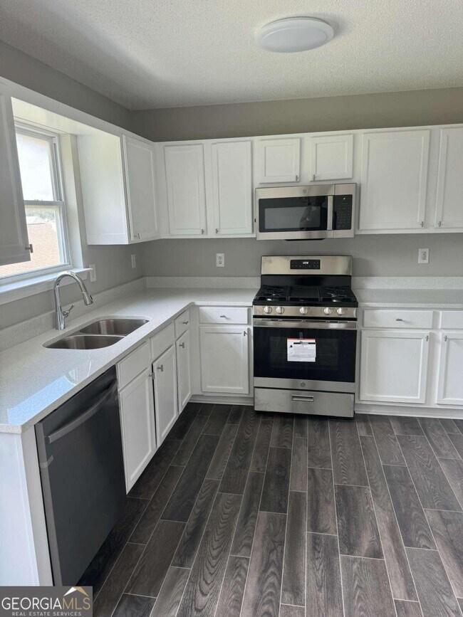 Photo - 5309 Cattail Ln