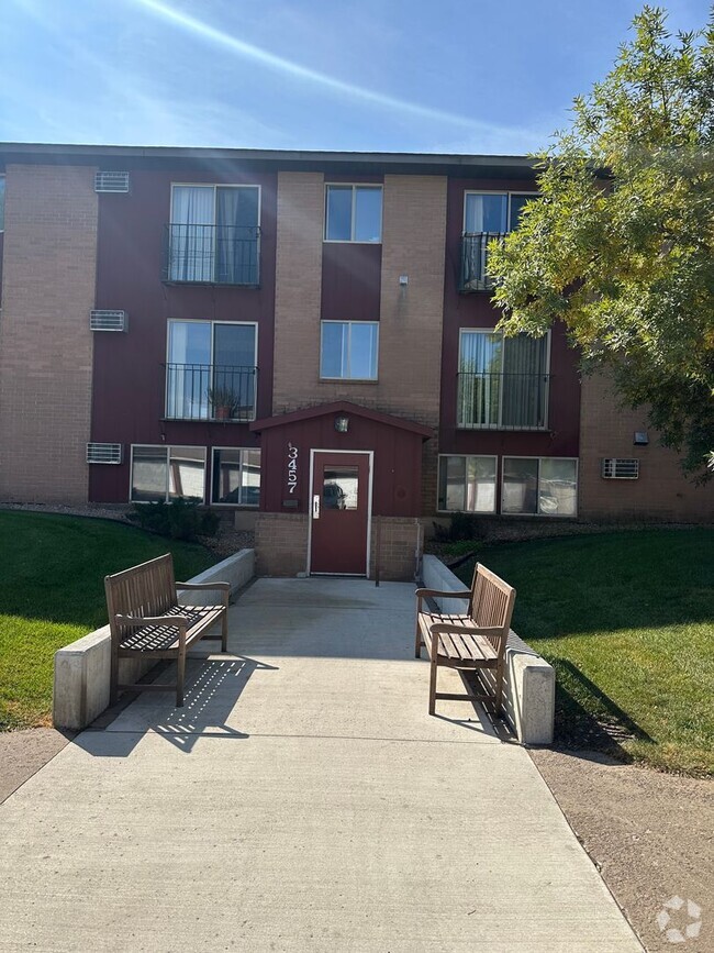 Building Photo - Two Bedroom Unit NP-301 Rental