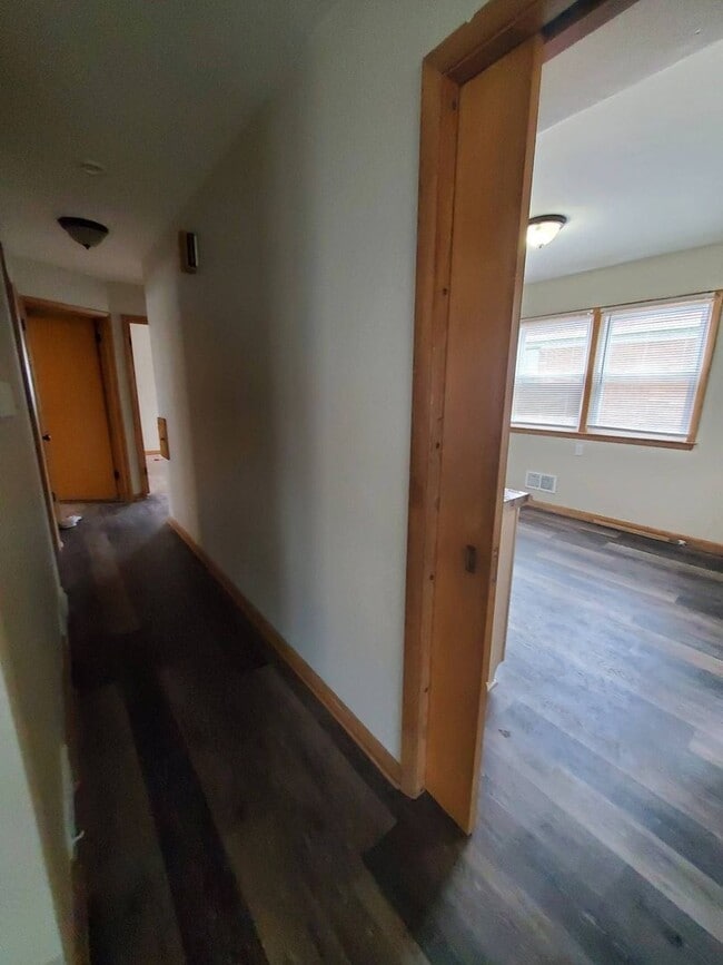 Photo - 4052 N 85th St Unit LOWER