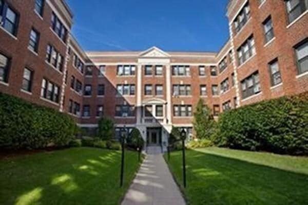 Photo - 141 Englewood Ave Apartamentos Unidad 33