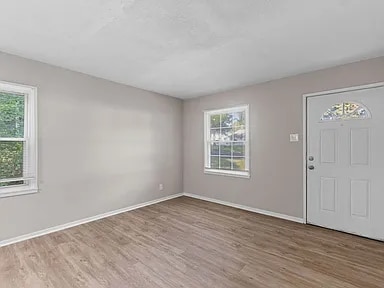 Photo - 332 Cameron Rd