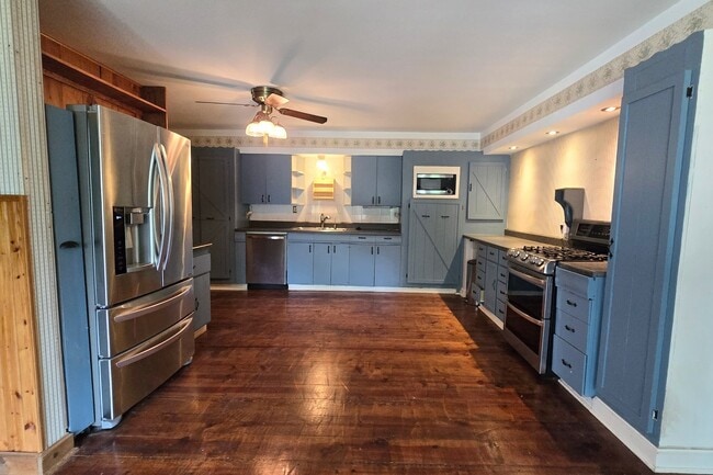 Photo - 600 Dewey St