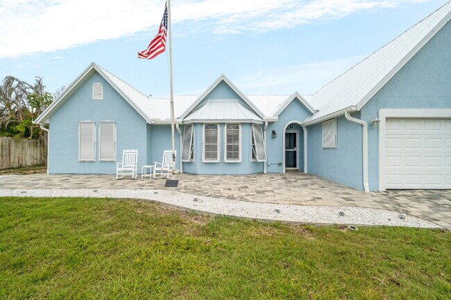 Photo - 4BR/2.5BA in gorgeous Melbourne Beach!