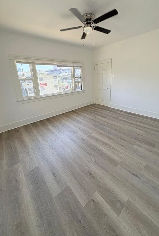 Photo - 433 W 4TH St