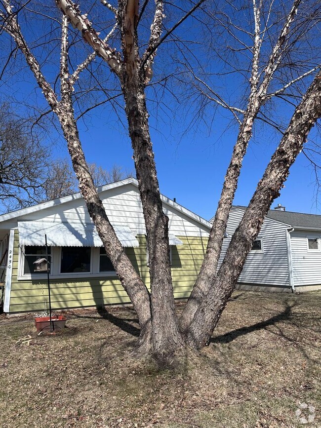 Building Photo - 3 Bedroom 1 Bathroom House