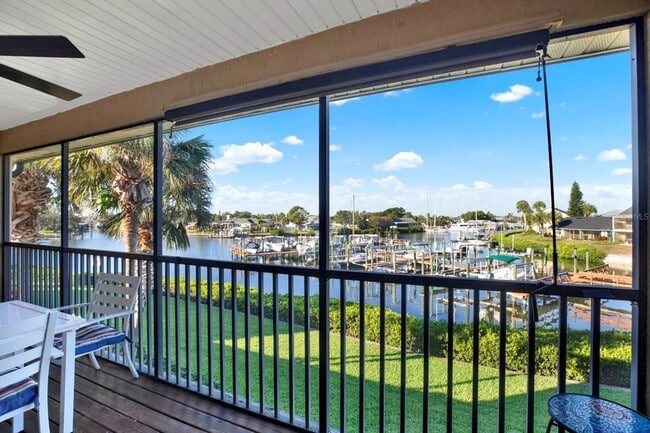 Photo - 622 Yardarm Dr Unit 11
