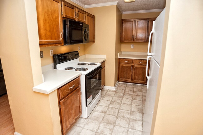 Photo - 2104 Liberty Dr