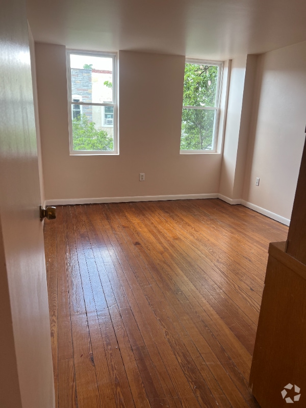 Building Photo - 405 W 23rd St Rental