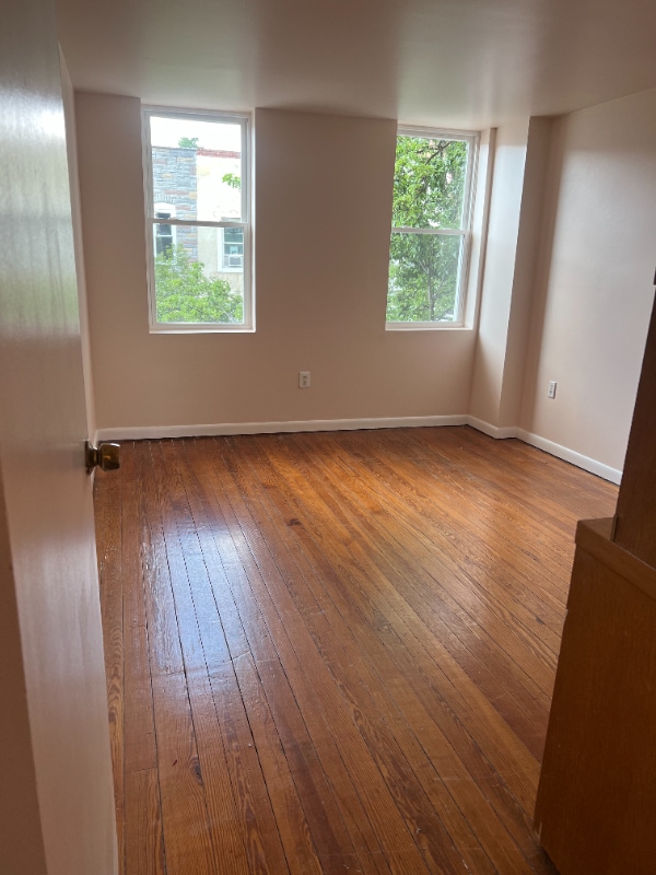 Photo - 405 W 23rd St Townhome