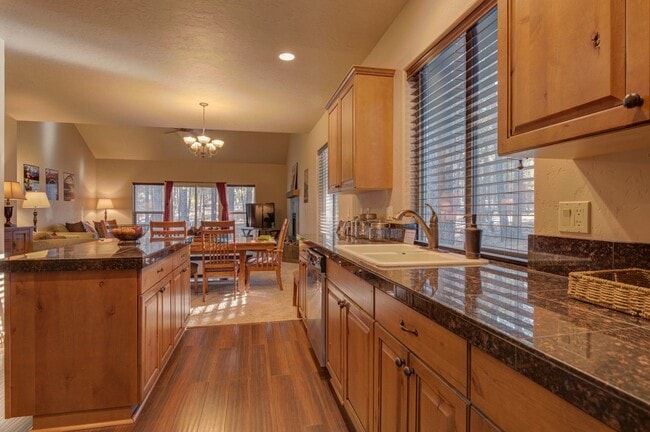 Photo - Seasonal Rental- Available through April 3...