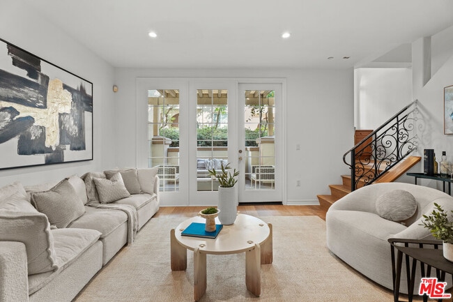 Photo - 5935 Playa Vista Dr Unit 113