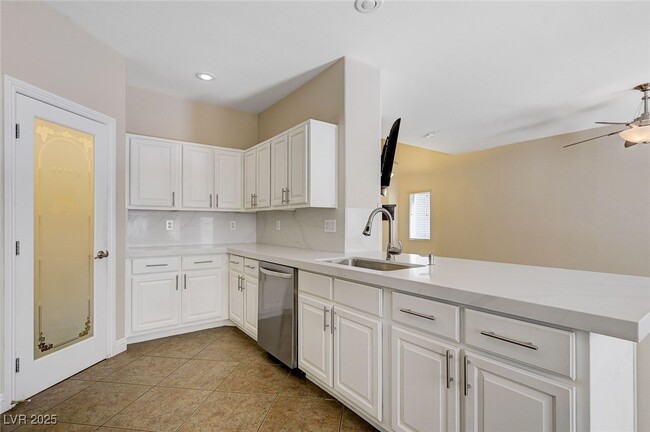 Building Photo - 5029 Upper Falls Ct