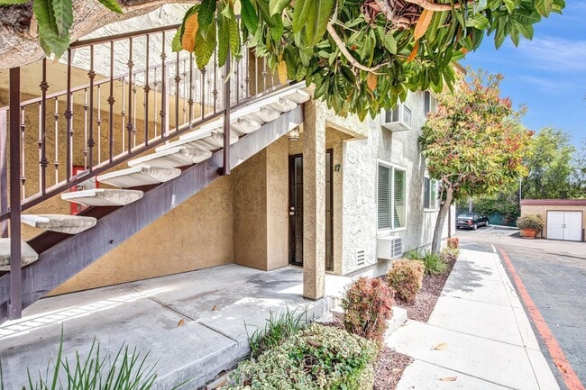 Photo - Cozy 2 BD, 1 BA Condo in Las Palmas Villas!
