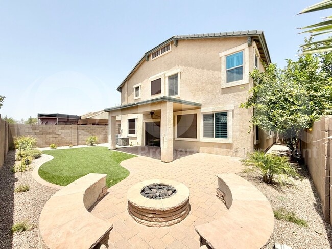 Building Photo - 16111 W Winslow Dr Rental