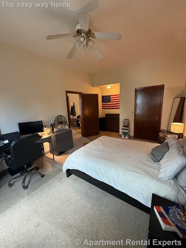 Photo - 247 Pearl St Unidad #204