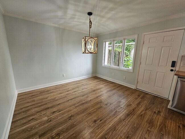 Photo - 634 Cobblestone Dr Unit 634
