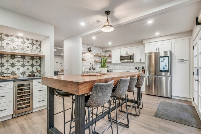 Photo - 839 Del Mar Downs Rd