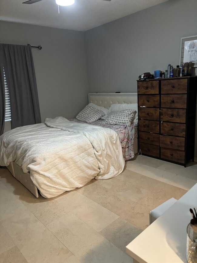 Photo - 110 Heywood Rd