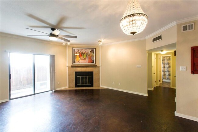 Photo - Great Two bedroom One Bath Unidad 104