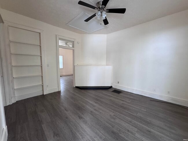 Photo - 614 W Charles St