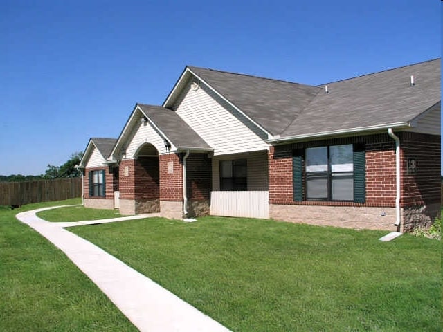 Photo - Yukon On 15th