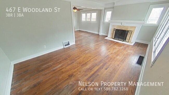 Photo - 467 E Woodland St
