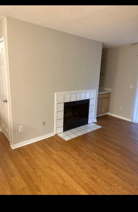 Photo - 2011 N Highway 17 Unit 2200