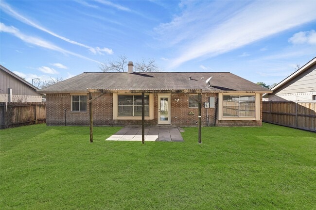 Building Photo - 15226 Flamingo Park Rental