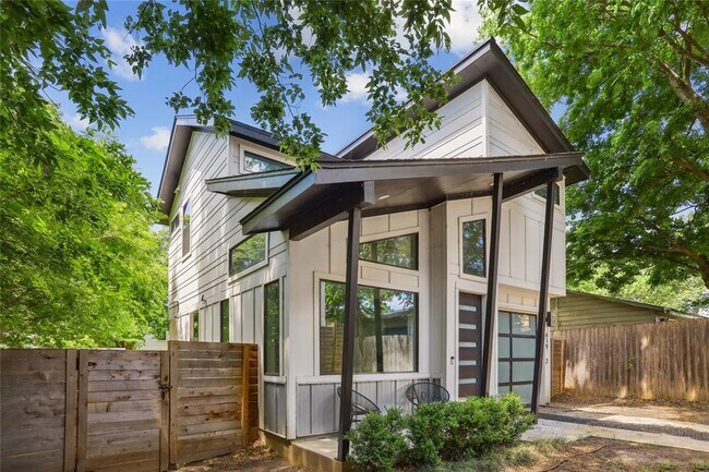 Photo - 619 Hammack Dr