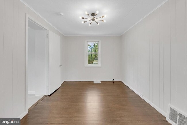 Photo - 217 Pennsylvania Rd