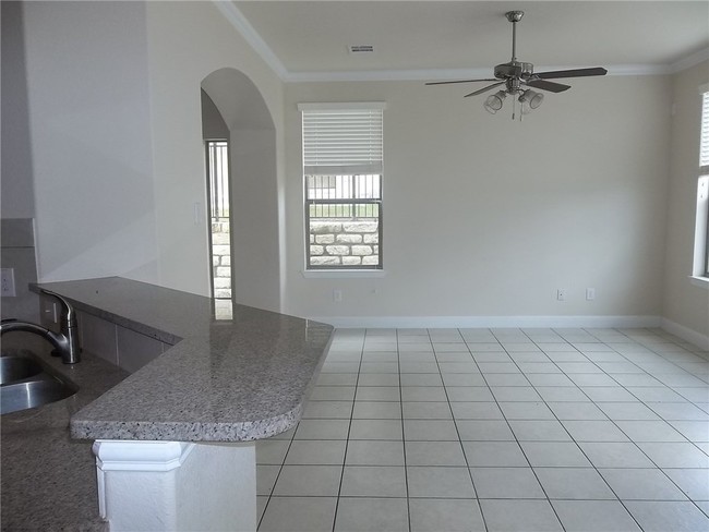 Photo - 700 Mandarin Flyway