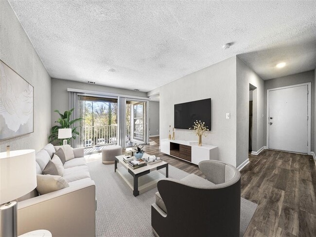 Photo - Concord Crossing