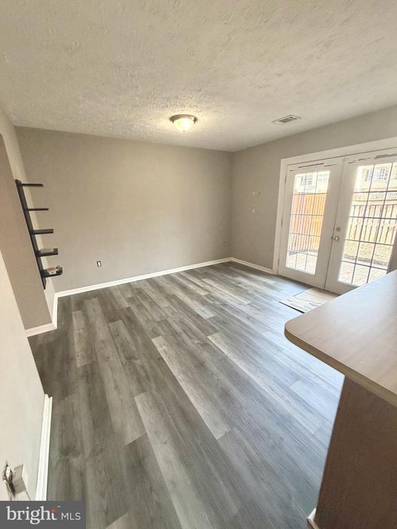 Photo - 6133 Sea Lion Pl