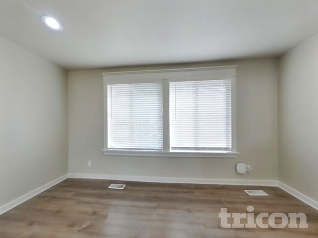 Photo - 478 Havasu St