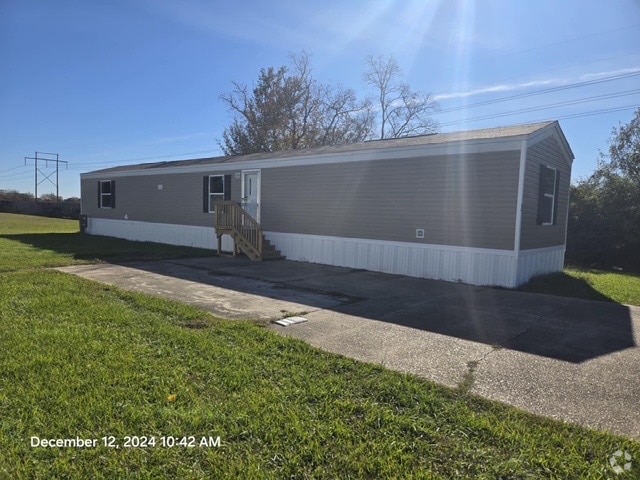 Building Photo - 5859 Tom Hebert Rd Rental