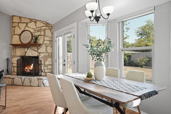 Photo - 3805 Tamil St