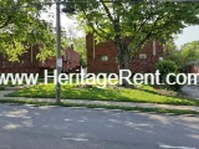 Building Photo - 6330 Montgomery Rd Unit 6330 - 9