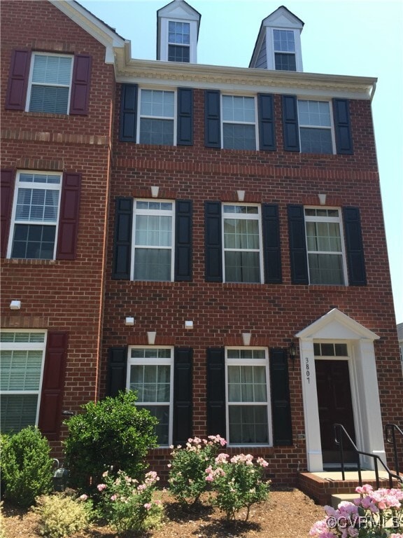 Photo - 3807 Fish Pond Ln Townhome