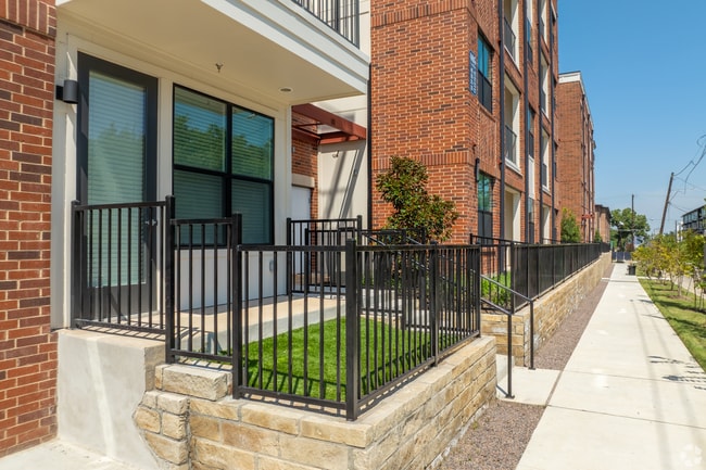 Photo - The Bowie at Bishop Ridge