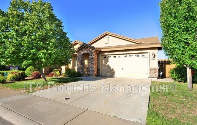 Photo - 3375 Oselot Way House