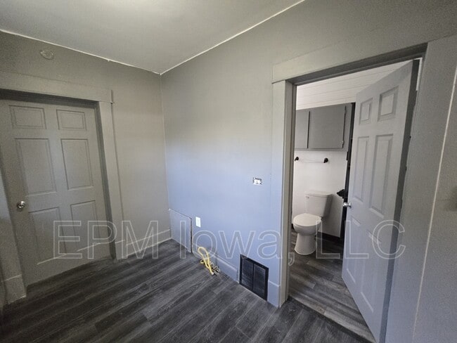 Photo - 709 Kern St