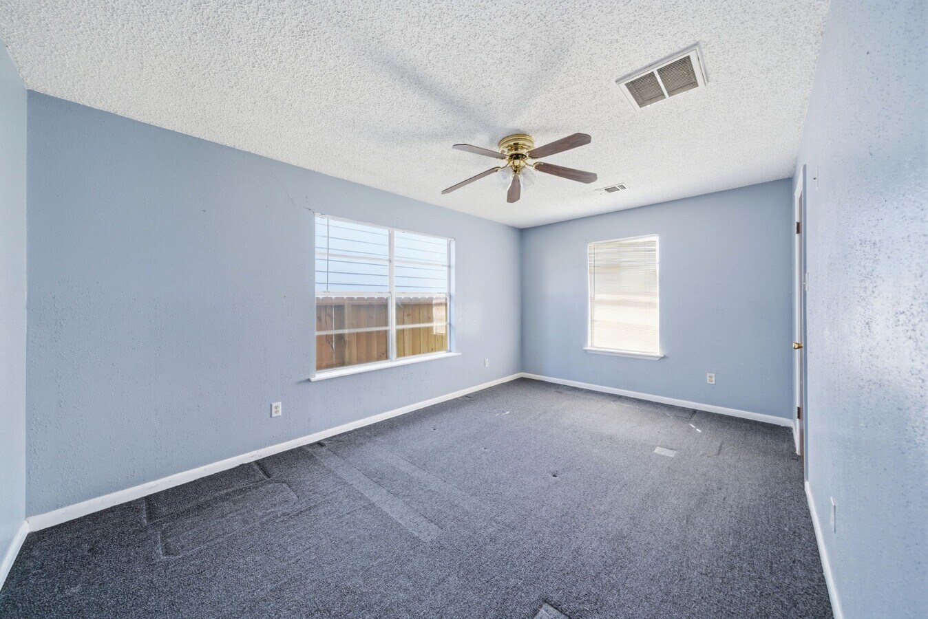 Photo - 406 E 34th St