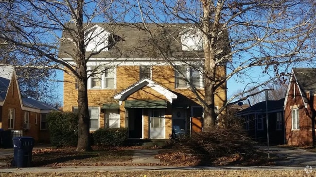 Building Photo - 2609 NW 12th St Rental