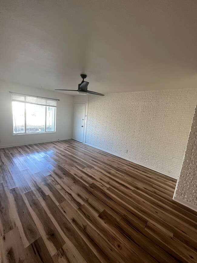 501 Westwood Dr Unit 501