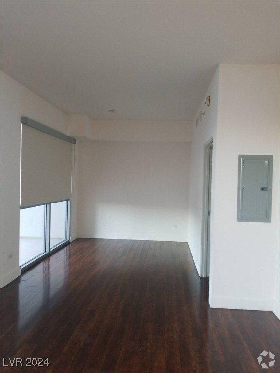 Building Photo - 200 W Sahara Ave Unit 1509 Rental