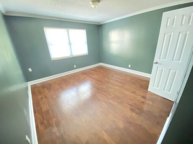 Photo - 2Bed/1Ba Duplex close to Downtown Concord Fully Renovated with Laundry Room on Site