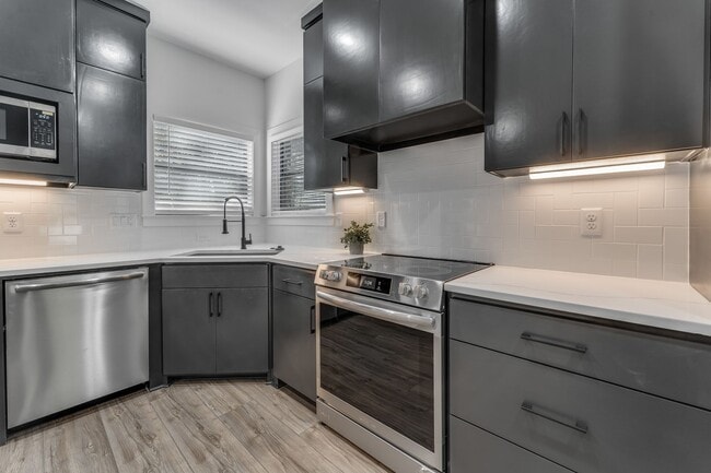 Photo - Brand New Bella Vista Beauty!