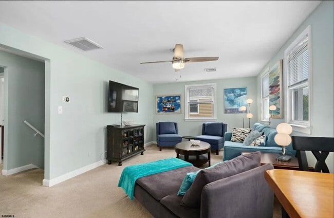 Photo - 303 N Wilson Ave Unit B