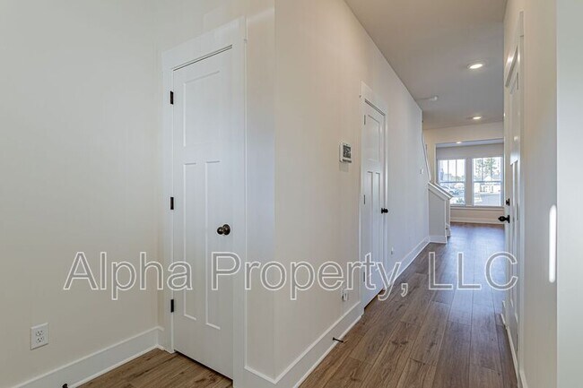 Photo - 451 Hazelcote Rd